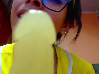 Crystal-Wallss's Live Sex Cam Show
