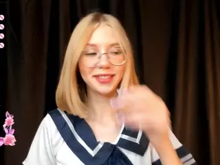 Doris's Live Sex Cam Show