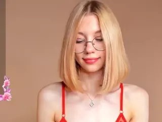 Doris's Live Sex Cam Show