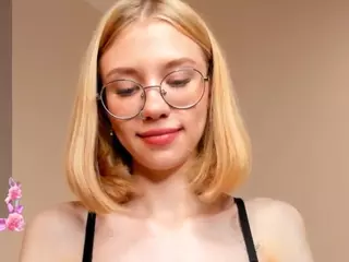 Doris's Live Sex Cam Show