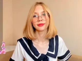 Doris's Live Sex Cam Show