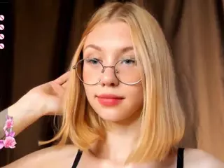 Doris's Live Sex Cam Show