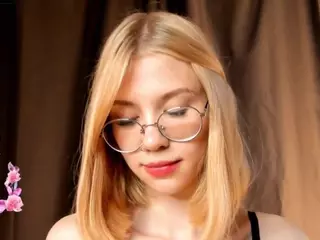 Doris's Live Sex Cam Show