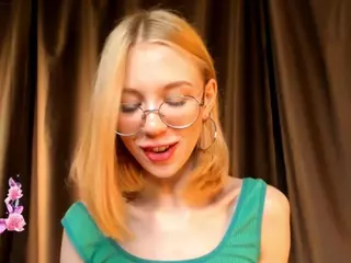 Doris's Live Sex Cam Show