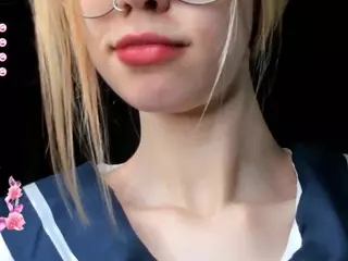 Doris's Live Sex Cam Show