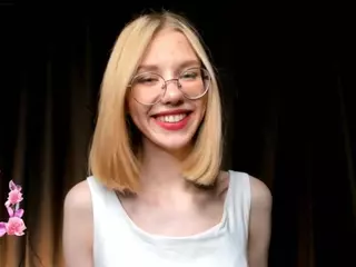 Doris's Live Sex Cam Show