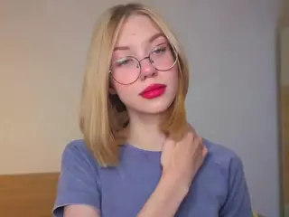 Doris's Live Sex Cam Show