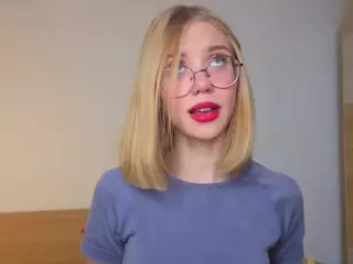 Doris's Live Sex Cam Show