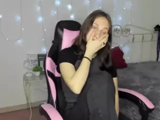 KommuneliFoxi's Live Sex Cam Show