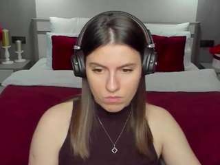MaryLoves live cam preview