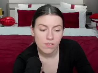 MaryLoves's Live Sex Cam Show