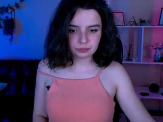 karla-pink