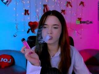 karla-pink