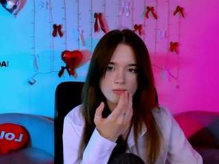 karla-pink
