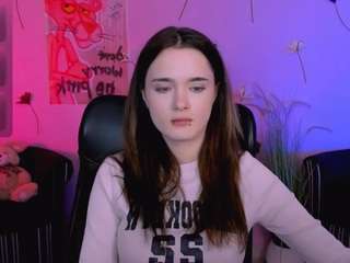karla-pink