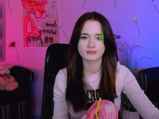 karla-pink