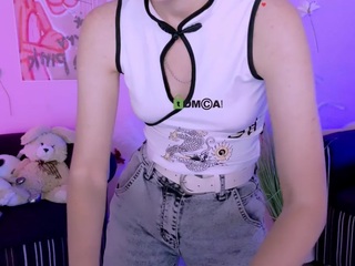 karla-pink