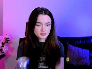 karla-pink