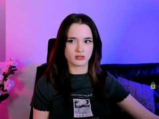 karla-pink