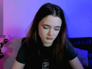 karla-pink