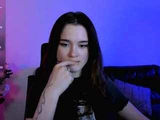 karla-pink