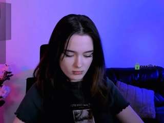 karla-pink