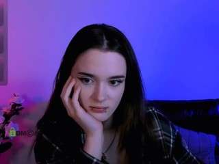karla-pink