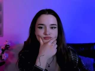 karla-pink
