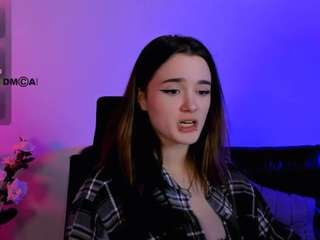 karla-pink