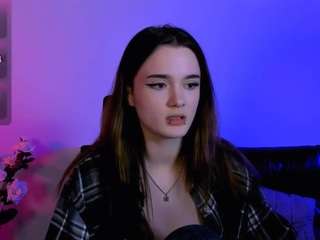 karla-pink