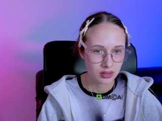 karla-pink