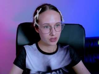 karla-pink
