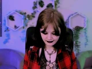 karla-pink