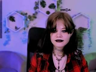 karla-pink