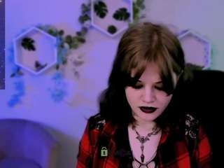 karla-pink