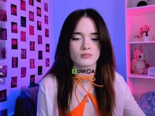 karla-pink