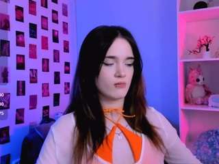 karla-pink