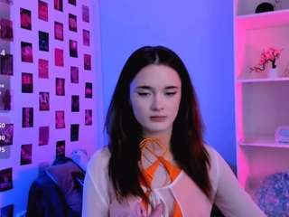 karla-pink