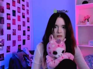 karla-pink