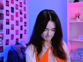 karla-pink