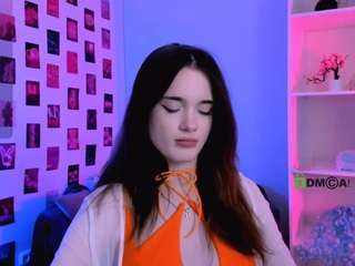 karla-pink