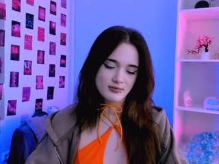 karla-pink