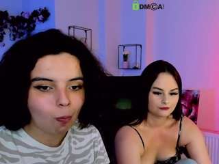 karla-pink