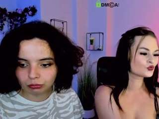 karla-pink