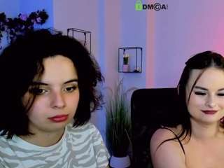 karla-pink