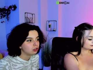 karla-pink