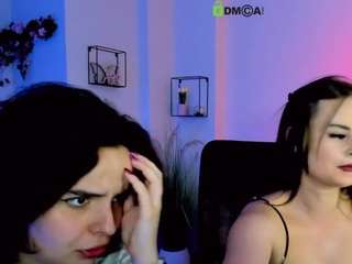 karla-pink