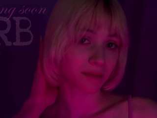 karla-pink