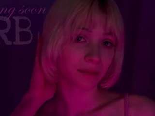 karla-pink