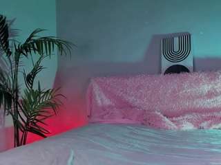  10veon10ve chat room